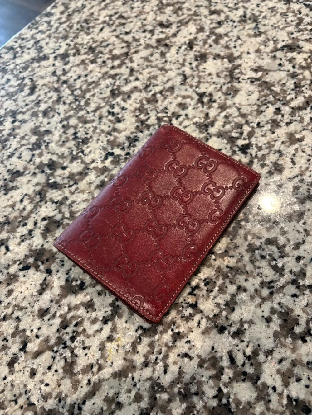 Gucci GG Monogrammed Wallet | Red | Small